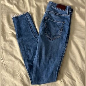 HOLLISTER high rise super skinny jeans